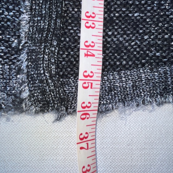 Zara (M) long, frayed-edge cardigan, with wrap tie, pockets & metallic threads - Picture 11 of 16